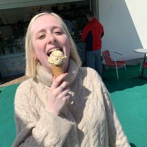 Meet your Posher, Cameron